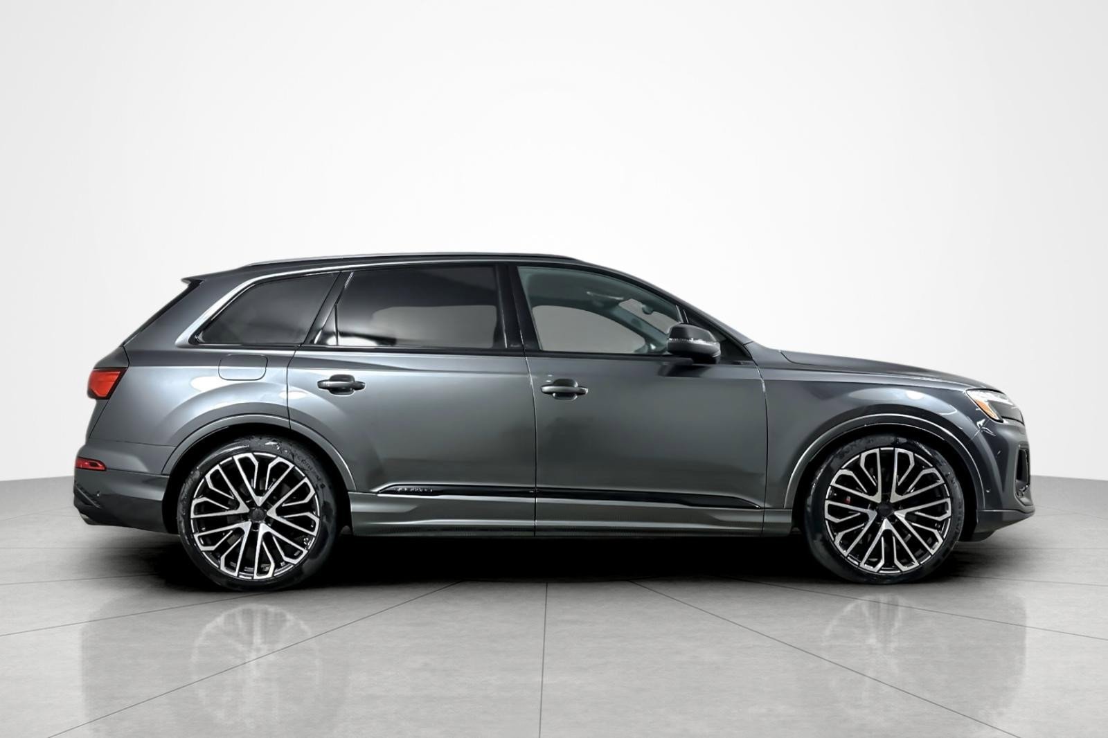 New 2026 Audi SQ7 Premium Plus image 7