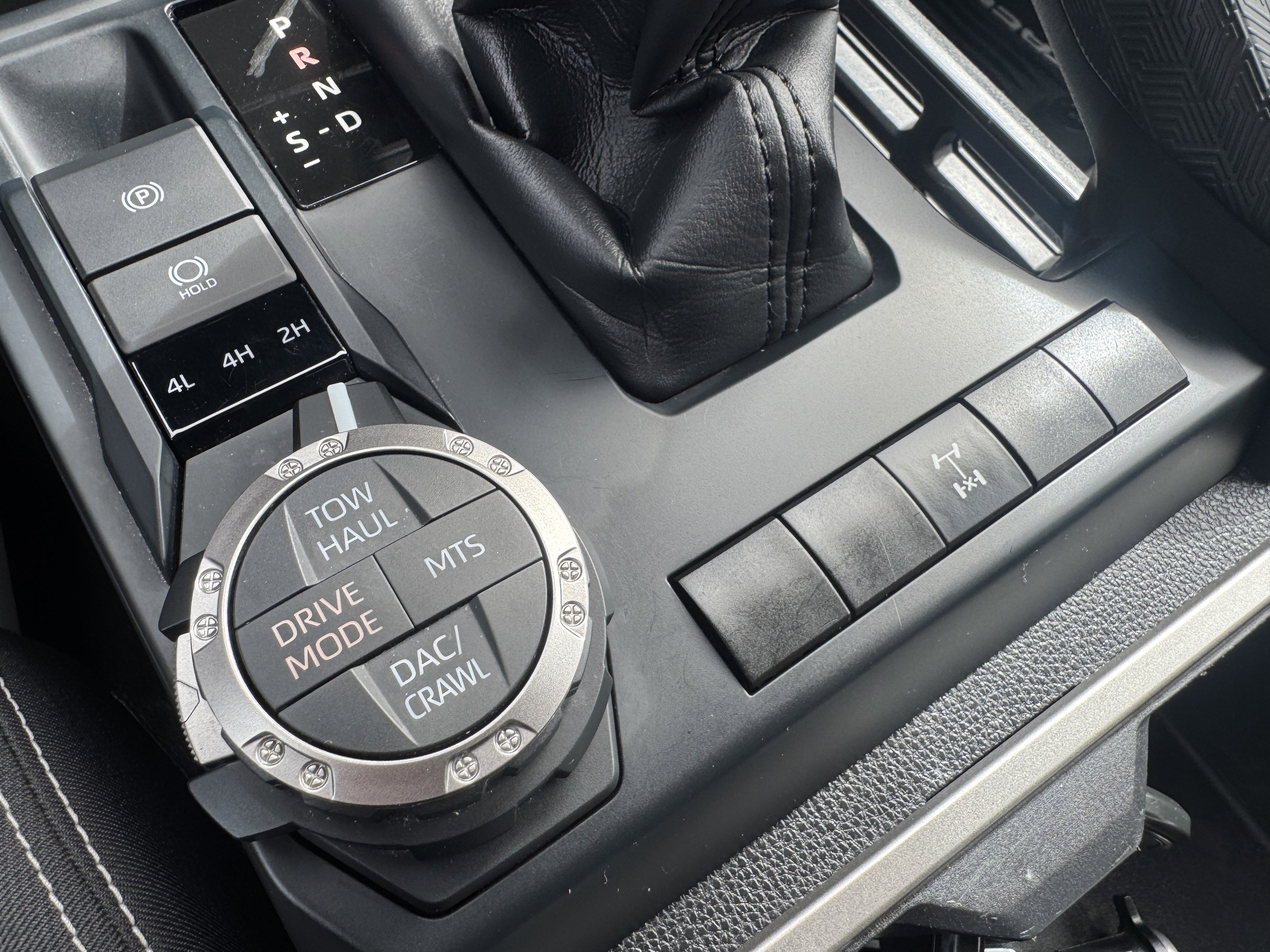 Certified 2024 Toyota Tacoma TRD Off-Road image 28