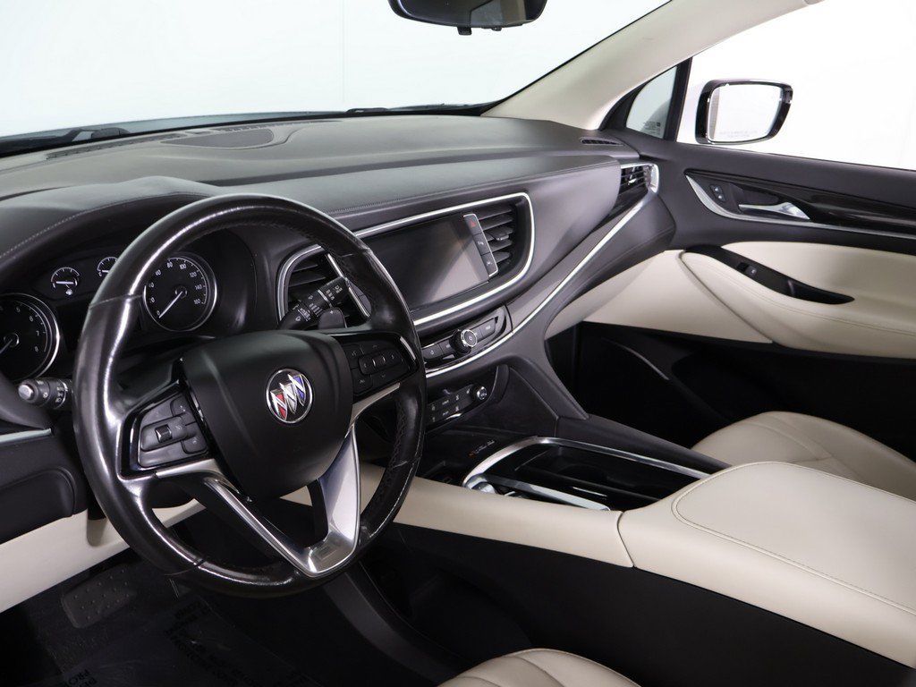 Used 2023 Buick Enclave Essence FWD image 28
