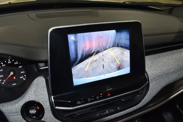 Used 2025 Jeep Compass Latitude AWD/4WD image 32