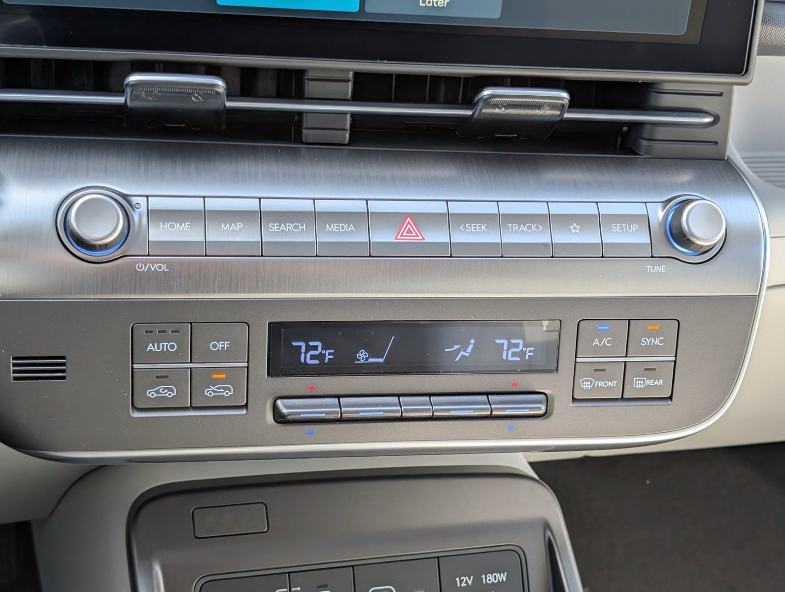 New 2026 Hyundai Kona Limited AWD/4WD image 25