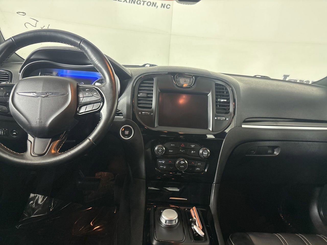 Used 2021 Chrysler 300 S image 20