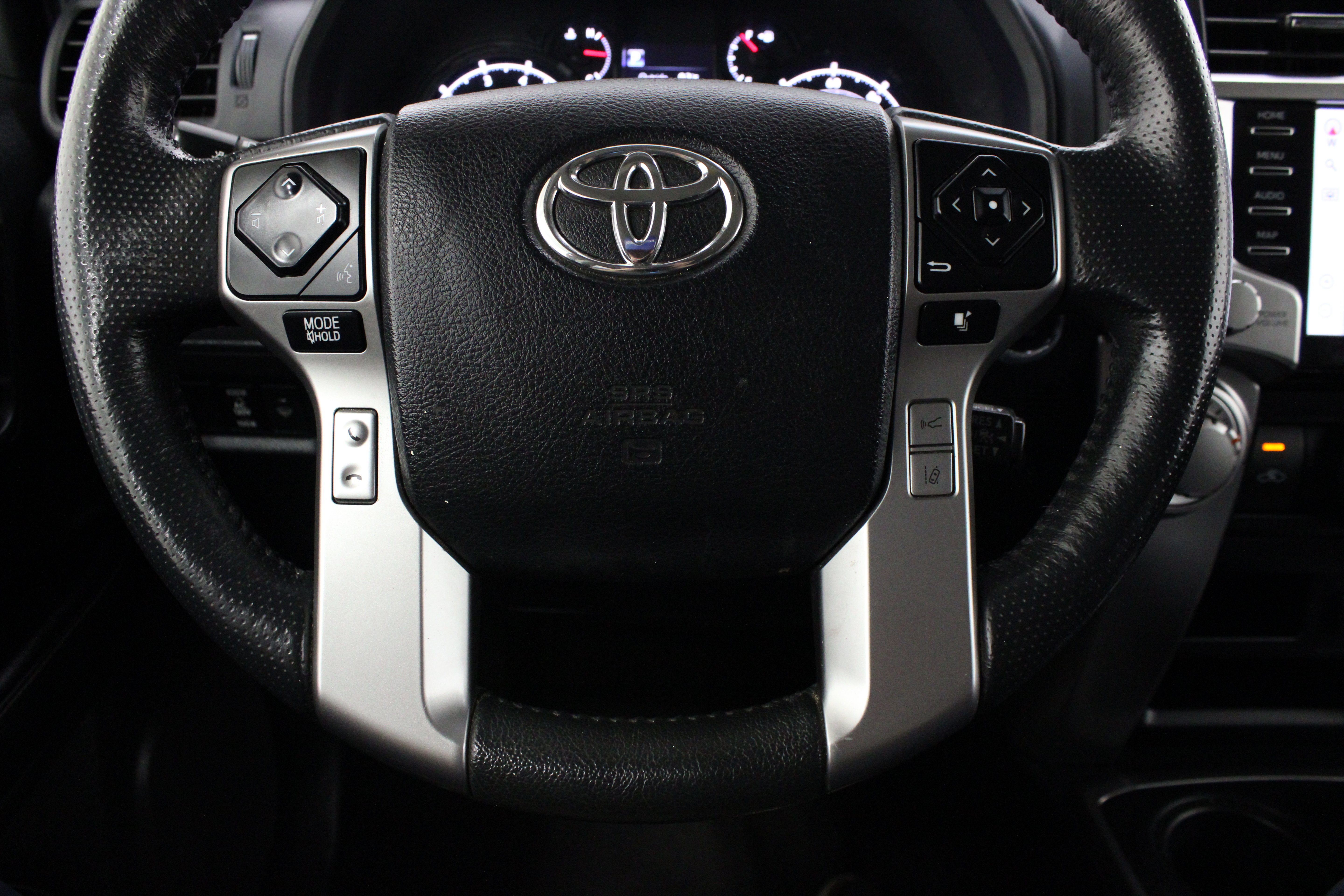 Used 2023 Toyota 4Runner SR5 Premium AWD/4WD image 24