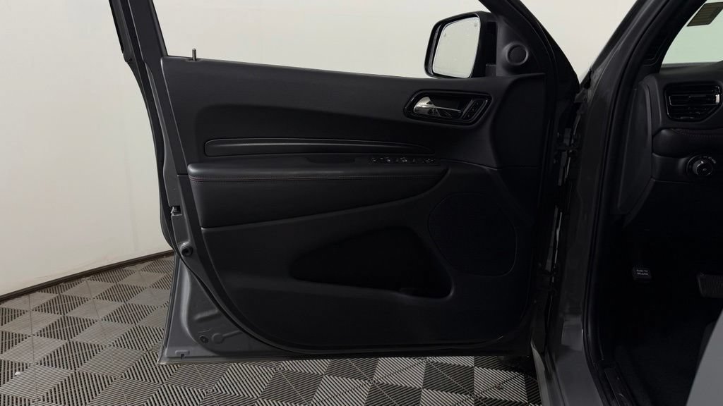 Used 2023 Dodge Durango R/T AWD/4WD image 15