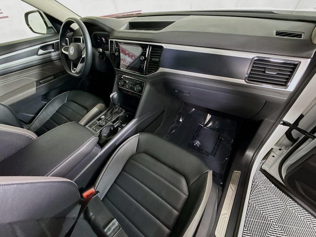 Used 2022 Volkswagen Atlas SEL Premium AWD/4WD image 36
