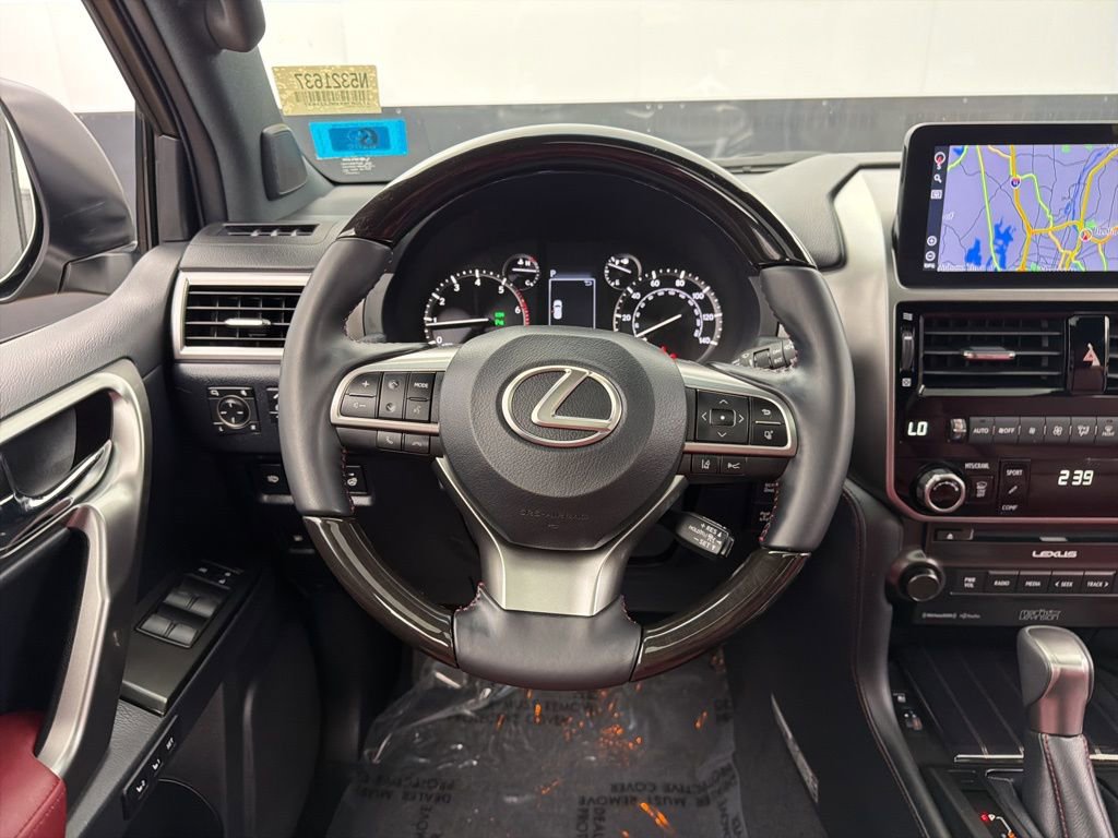 Used 2022 Lexus GX 460 Luxury w/ Off Road Package AWD/4WD image 9