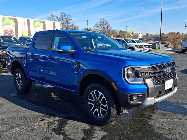 New 2025 Ford Ranger Lariat w/ FX4 Off-Road Package image 2