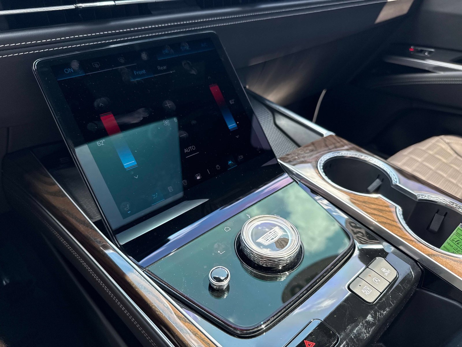 Used 2026 Cadillac Escalade Platinum Sport image 28