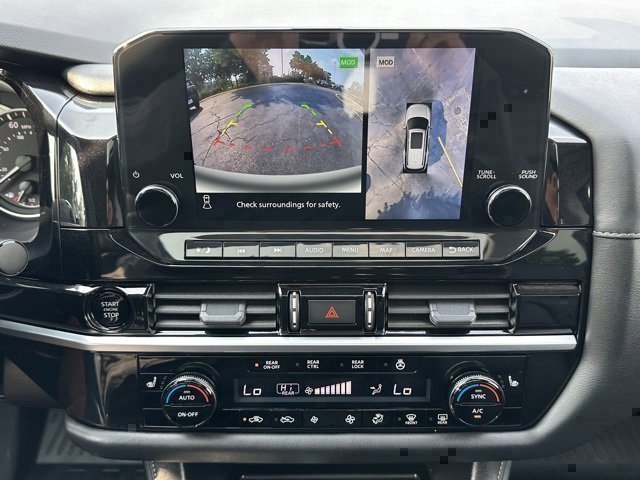 Certified 2025 Nissan Pathfinder SL w/ SL Premium Package image 16