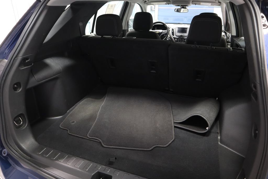 Used 2022 Chevrolet Equinox LS image 14