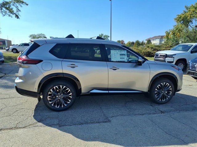 New 2026 Nissan Rogue Platinum image 8
