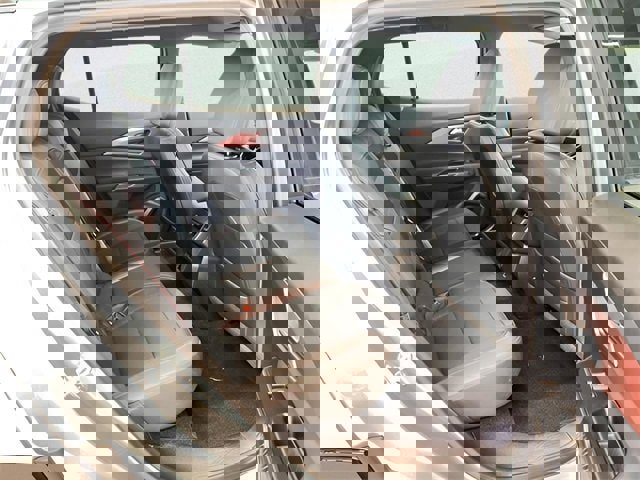 Certified 2024 Chevrolet Equinox EV RS image 10