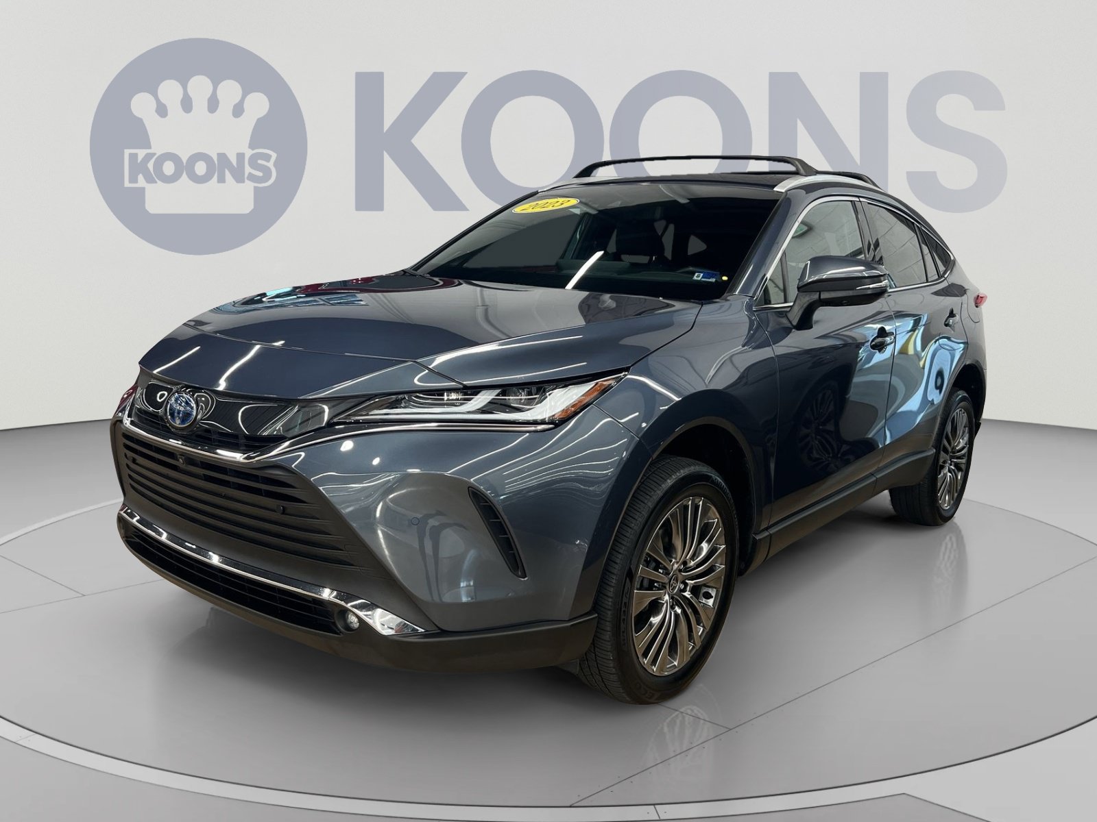 Used 2023 Toyota Venza Limited AWD/4WD image 1