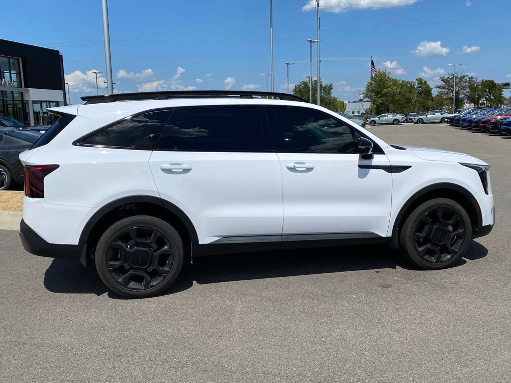 Certified 2025 Kia Sorento X-Line EX AWD/4WD image 8