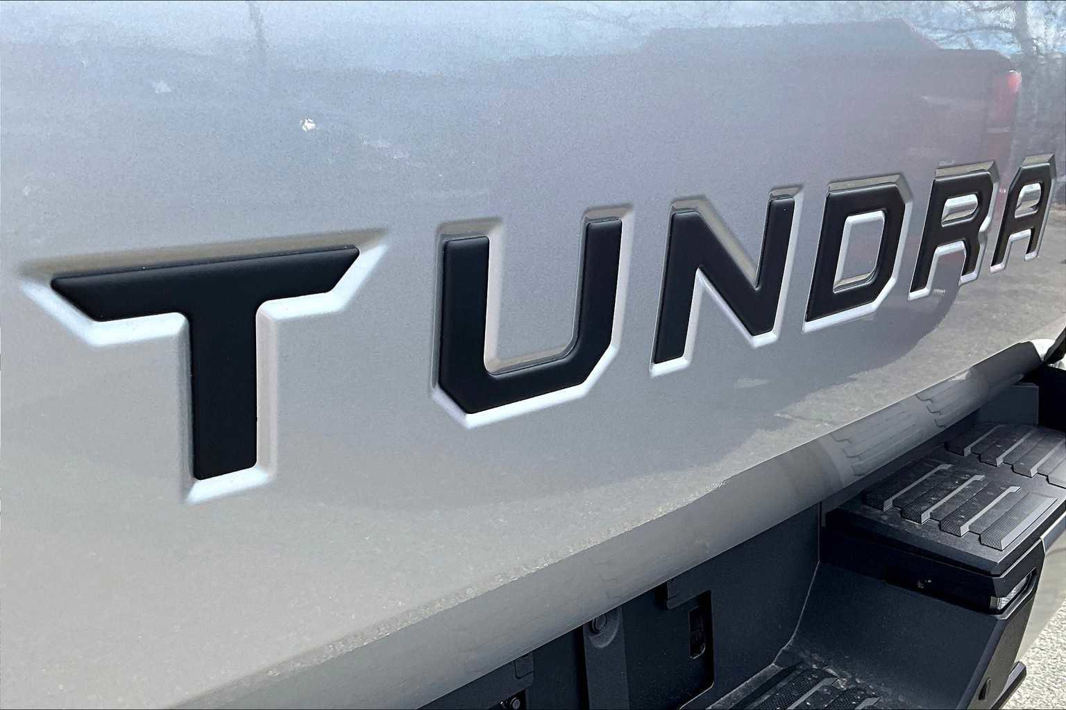 New 2025 Toyota Tundra Platinum image 15