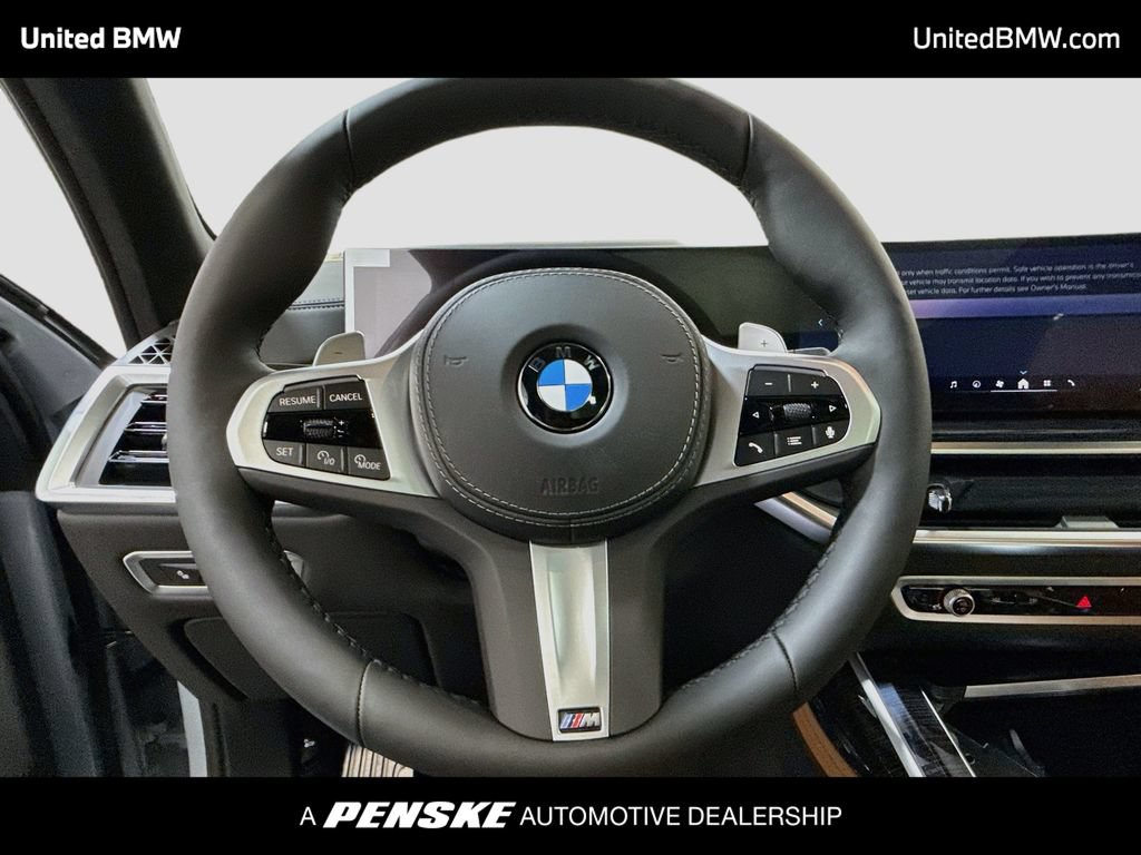 New 2027 BMW X7 xDrive40i w/ M Sport Package AWD/4WD image 13