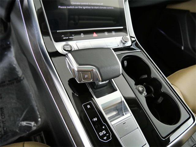 Used 2021 Audi Q7 3.0T Prestige w/ Prestige Package image 19