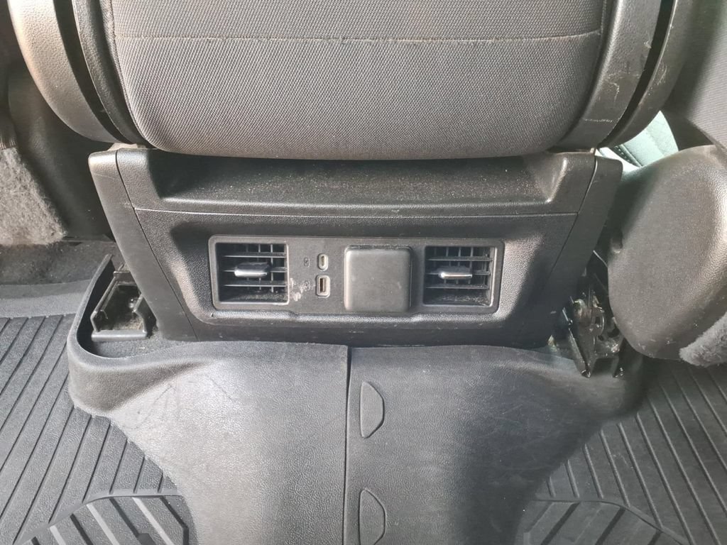 Used 2022 Chevrolet Silverado 1500 LT Trail Boss w/ Protection Package AWD/4WD image 5