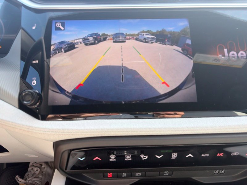 New 2026 Jeep Cherokee Laredo AWD/4WD image 29