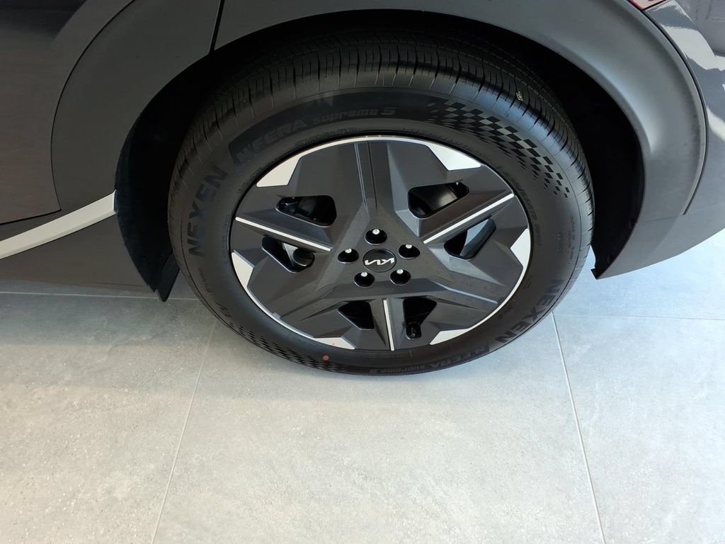 New 2026 Kia EV6 Light RWD image 7