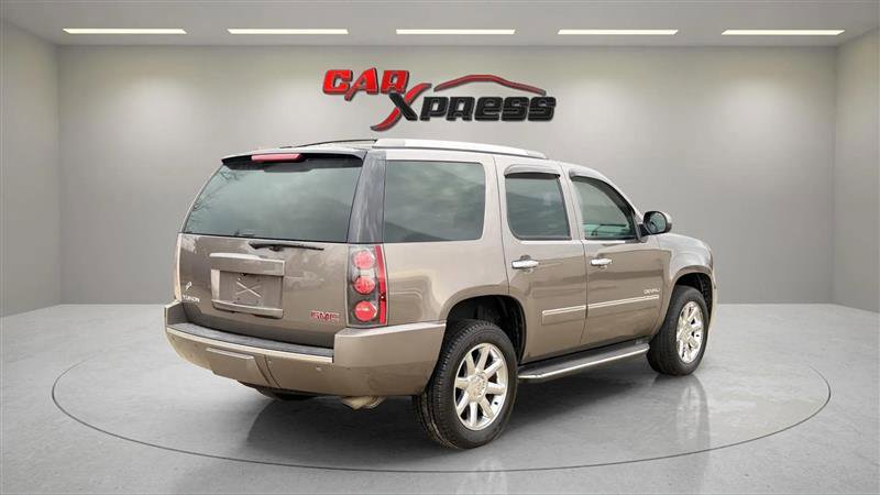 Used 2013 GMC Yukon Denali image 10