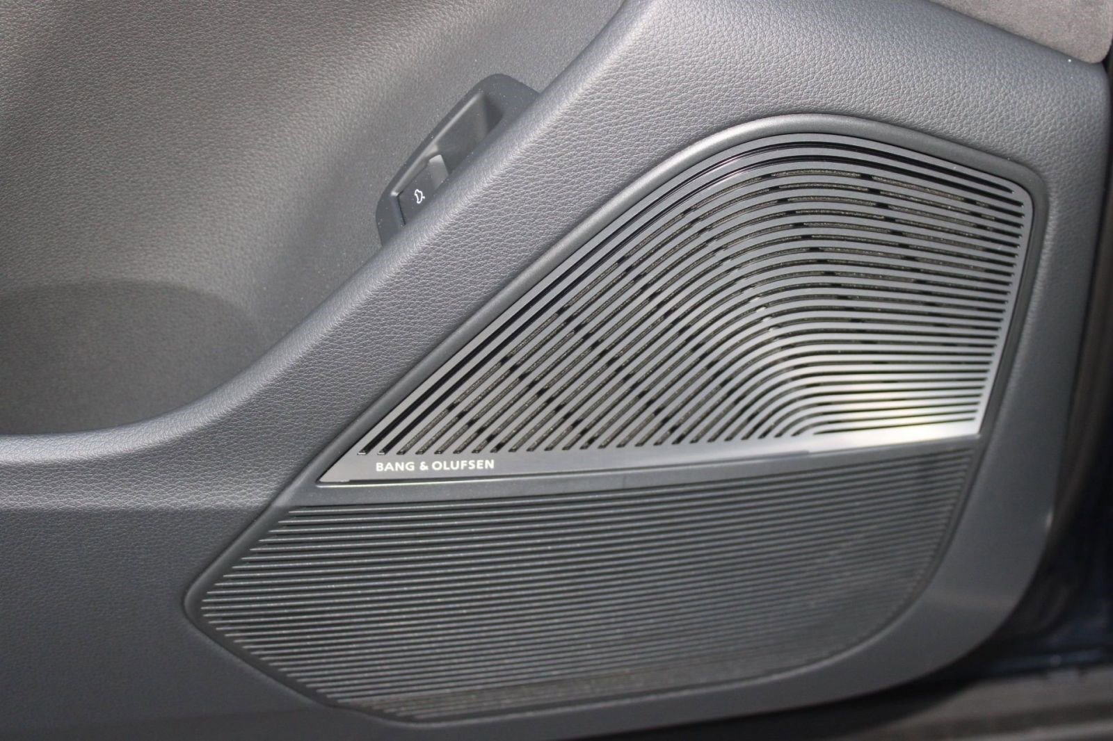 Used 2026 Audi SQ7 Prestige image 22