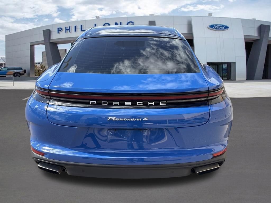 Used 2024 Porsche Panamera 4 image 4