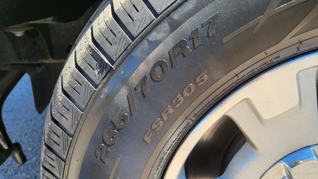 Used 2010 Ford F150 XLT image 15