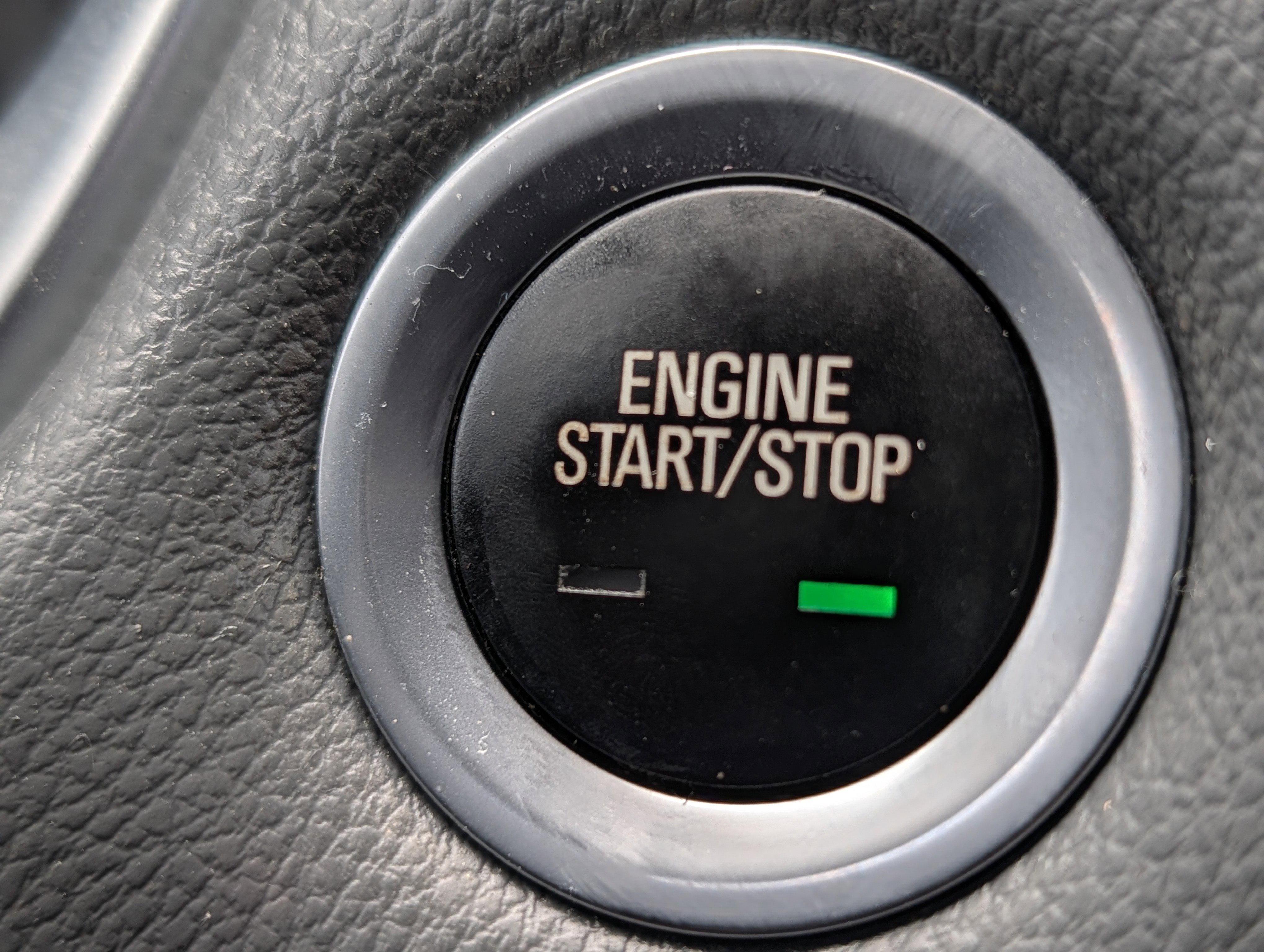 Used 2020 Chevrolet Traverse LT FWD image 33