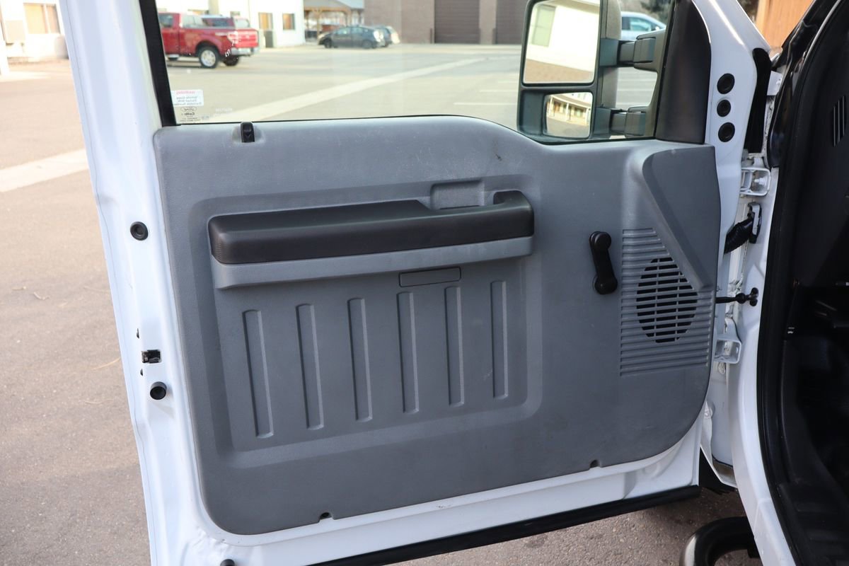 Used 2013 Ford F550 2WD Regular Cab Super Duty w/ Payload Upgrade Pkg image 18