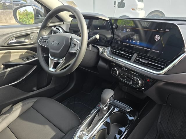New 2026 Chevrolet Trax ACTIV FWD image 10