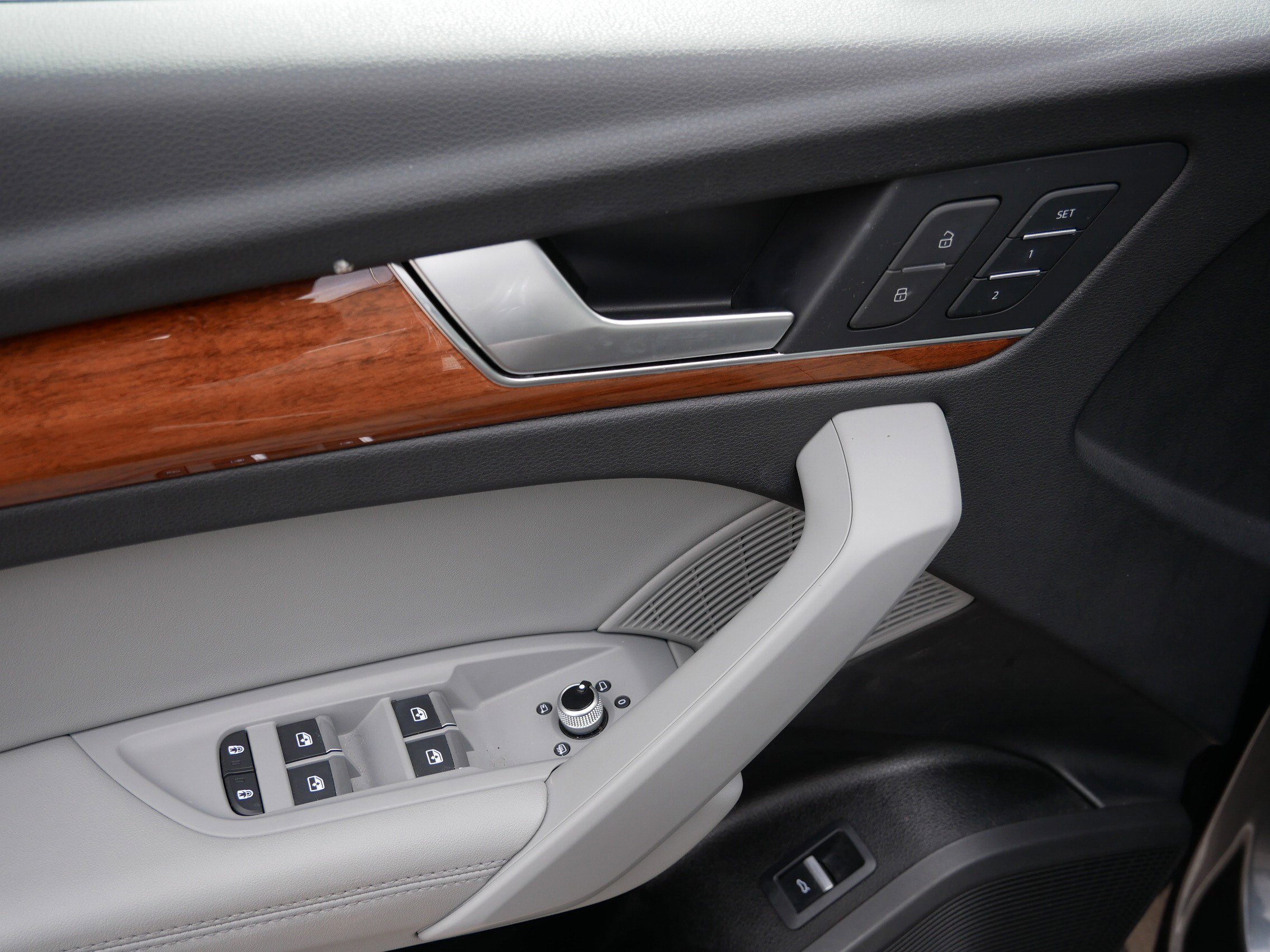 Used 2023 Audi Q5 2.0T Premium Plus w/ Premium Plus Package image 20