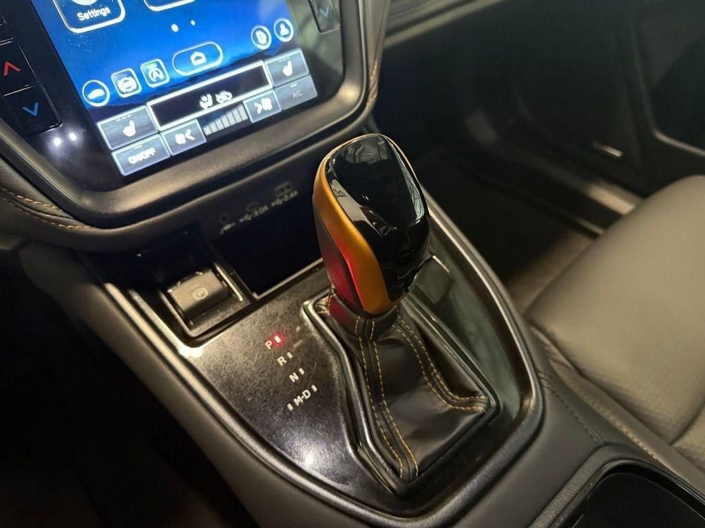 Certified 2025 Subaru Outback Wilderness AWD/4WD image 12