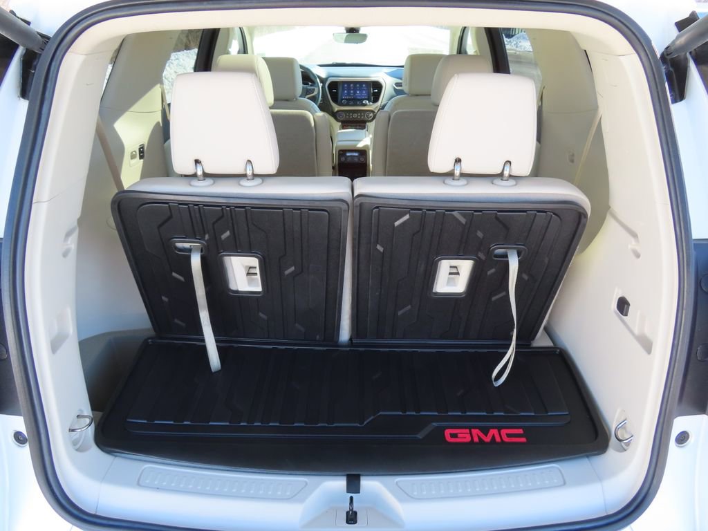 Certified 2022 GMC Acadia Denali w/ GMC Pro Grade Package image 16