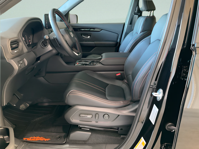 New 2026 Honda Pilot TrailSport image 3