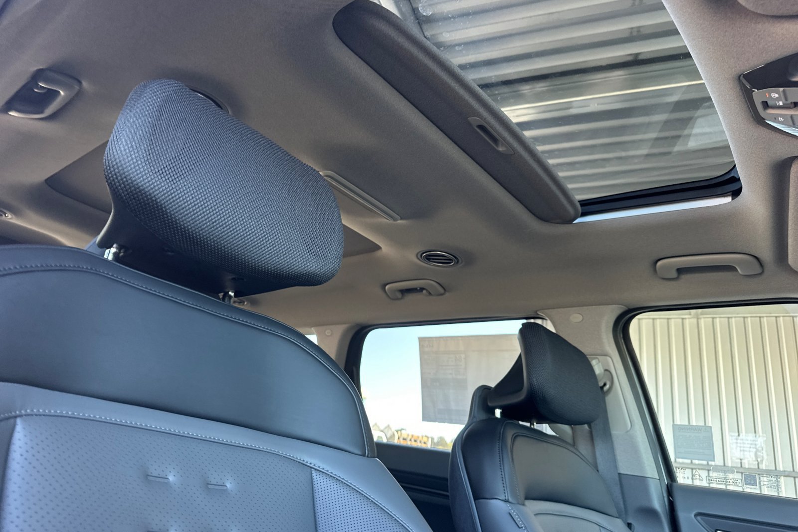 New 2026 Kia EV9 Wind AWD/4WD image 17