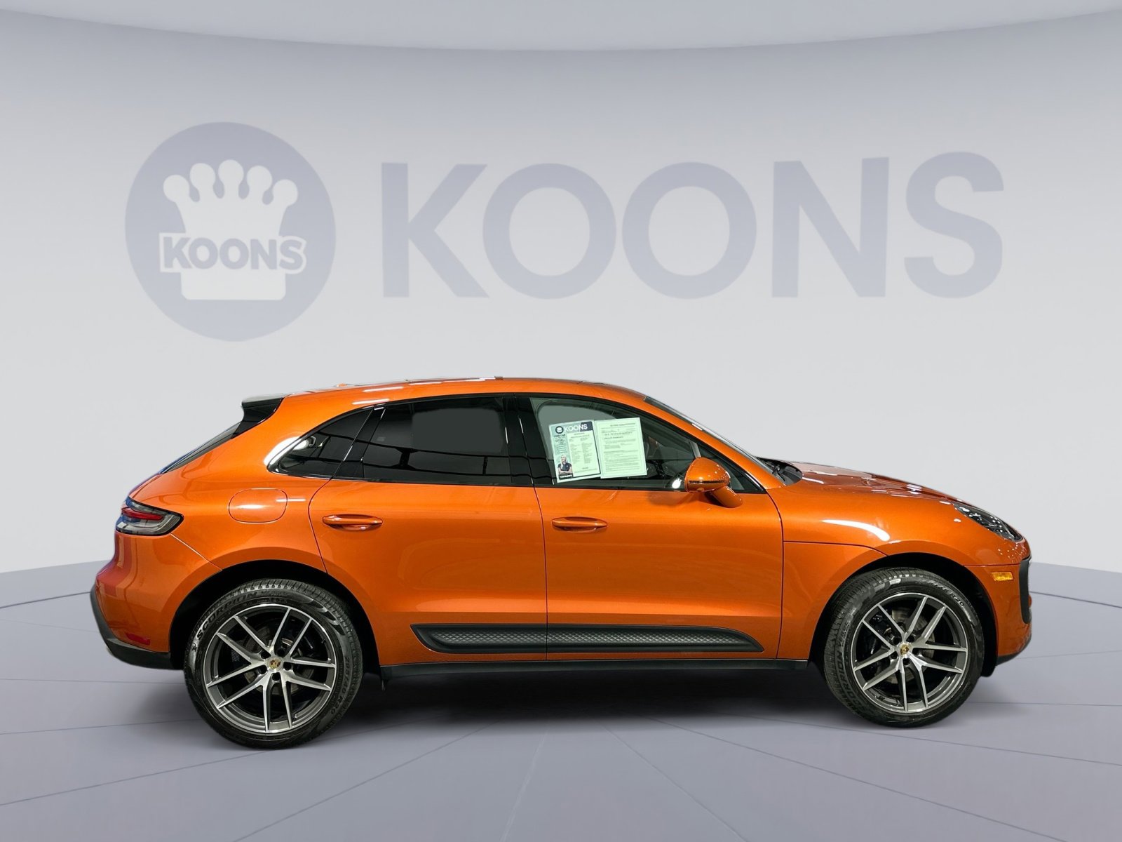 Used 2023 Porsche Macan S image 8