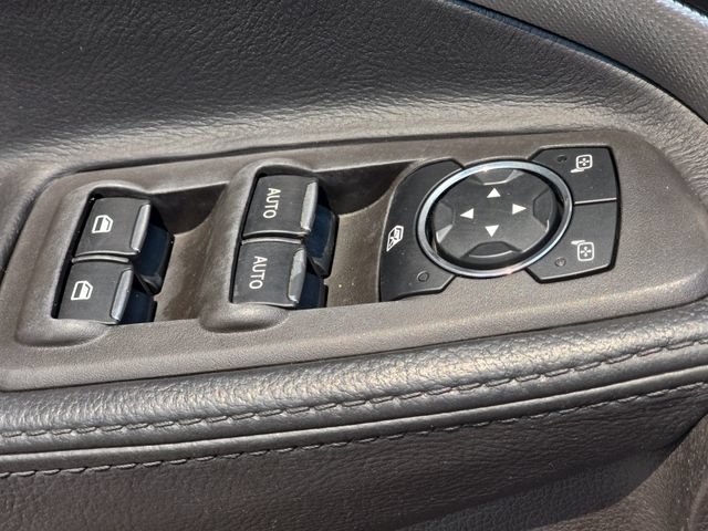 Used 2014 Ford Explorer XLT w/ Equipment Group 202A AWD/4WD image 30