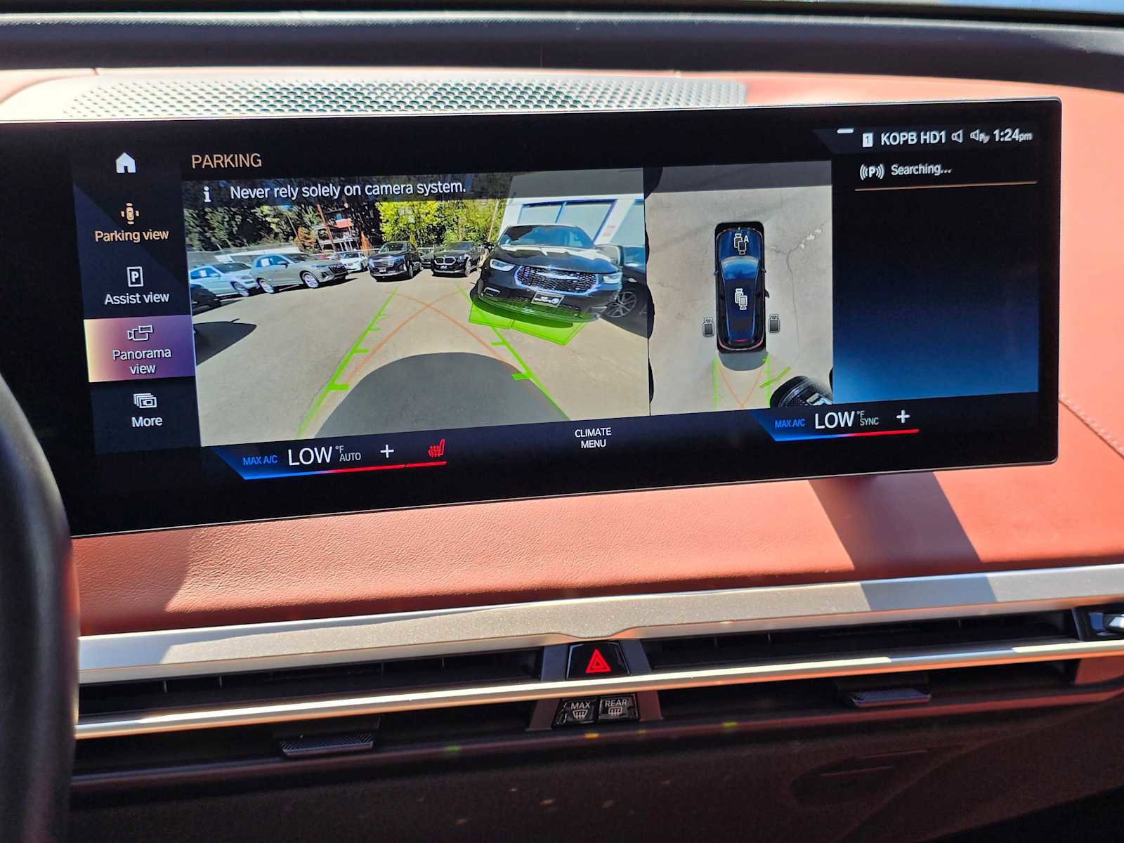 Used 2023 BMW iX xDrive50 w/ Premium Package image 30