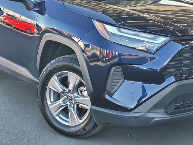 Used 2025 Toyota RAV4 XLE image 3