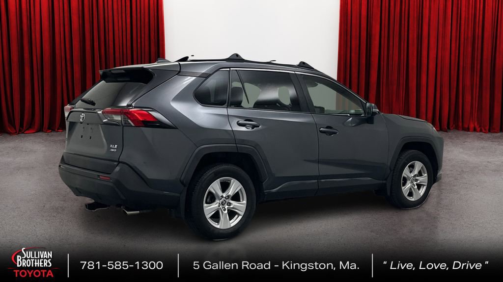 Certified 2019 Toyota RAV4 XLE w/ Convenience Package AWD/4WD image 5