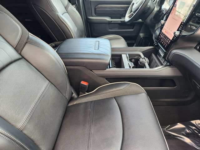 Used 2026 RAM 2500 Limited AWD/4WD image 19