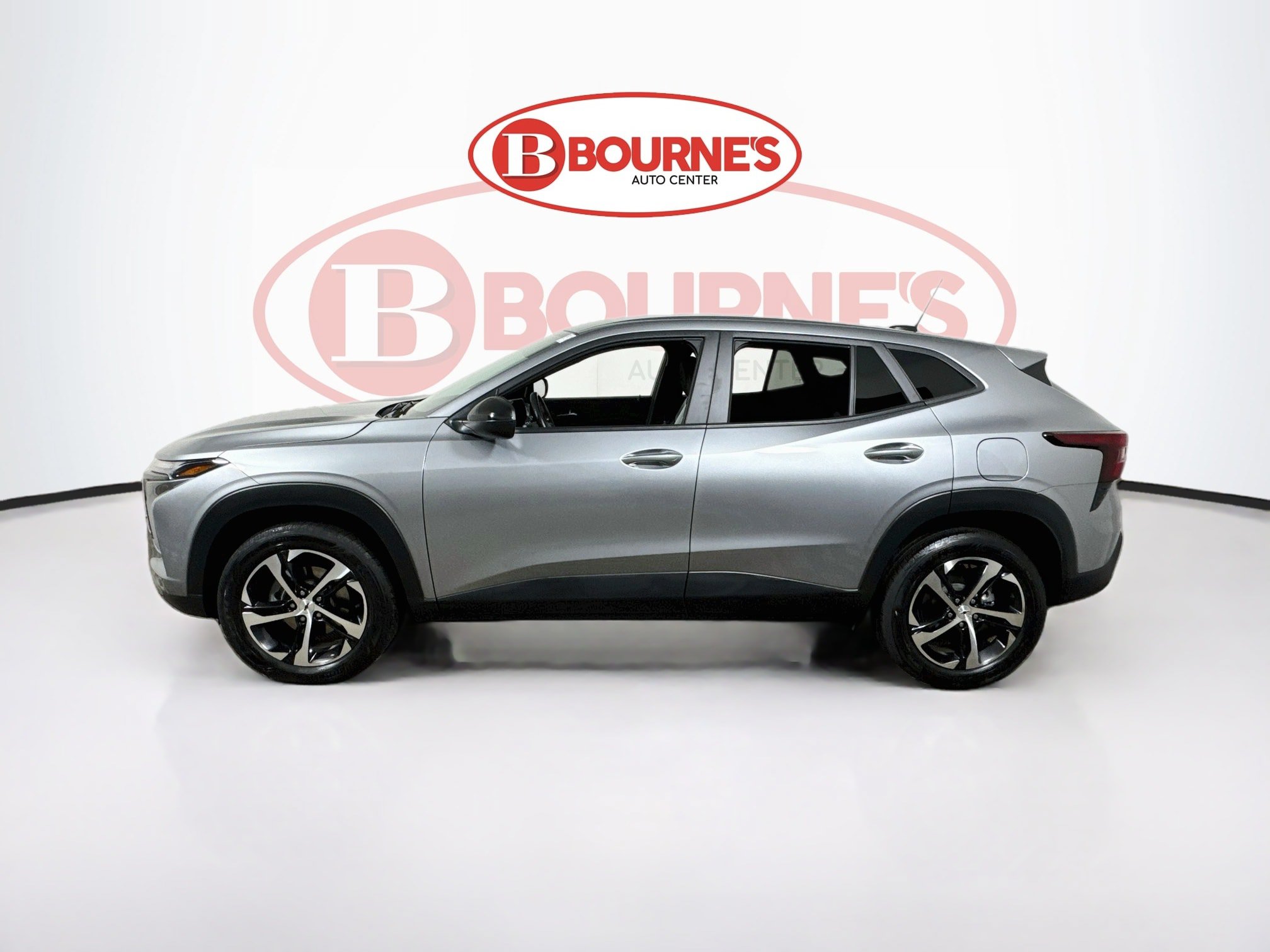 Used 2024 Chevrolet Trax RS FWD image 7