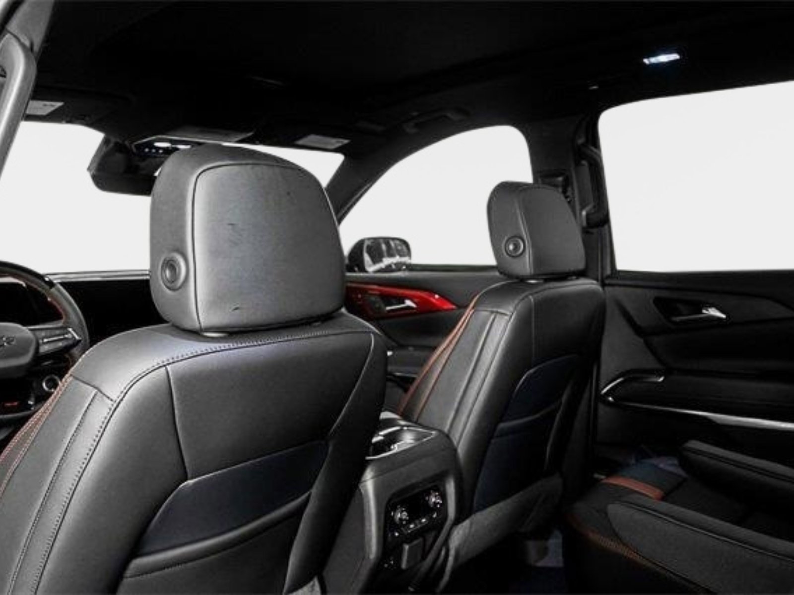 Used 2026 Chevrolet Traverse RS AWD/4WD image 51
