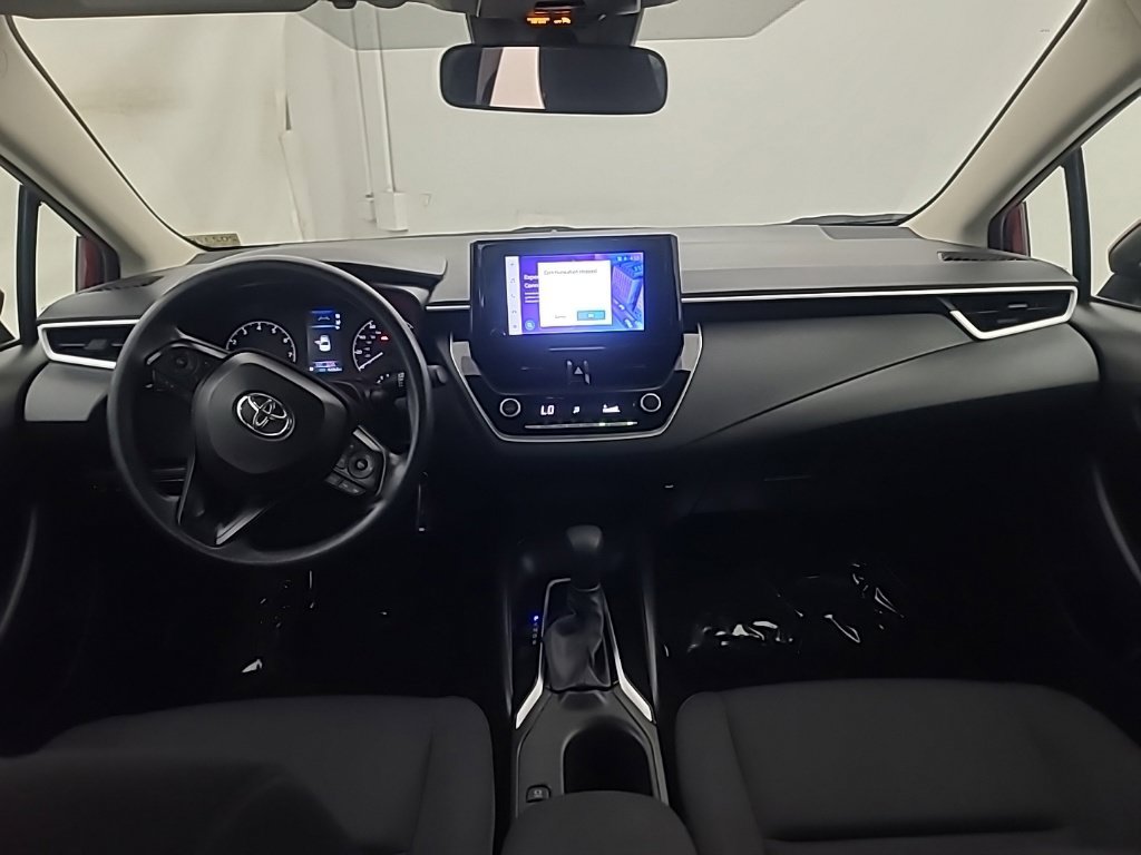 Used 2025 Toyota Corolla LE FWD image 23