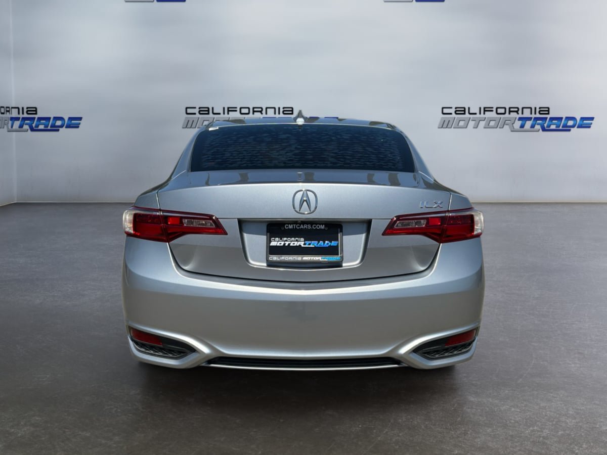Used 2016 Acura ILX FWD image 6