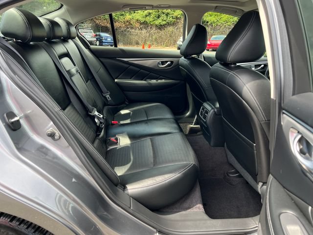 Used 2017 INFINITI Q50 Red Sport 400 AWD/4WD image 10