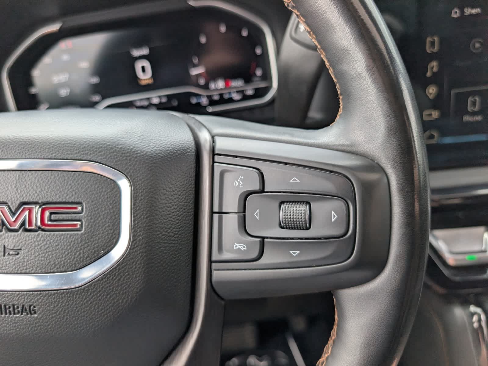 Used 2024 GMC Sierra 2500 AT4 w/ Technology Package AWD/4WD image 27