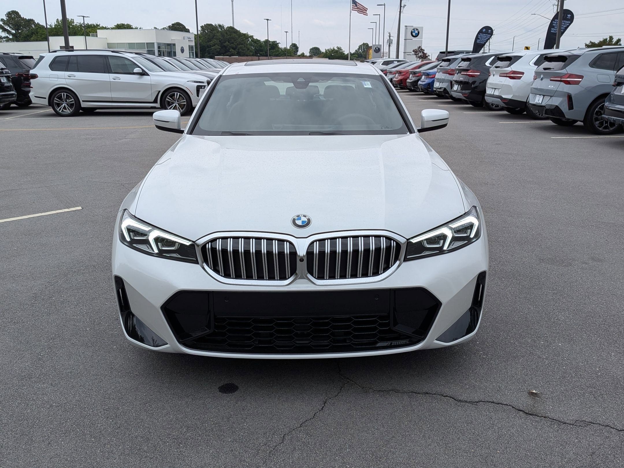 New 2026 BMW 330i Sedan w/ M Sport Package RWD image 8