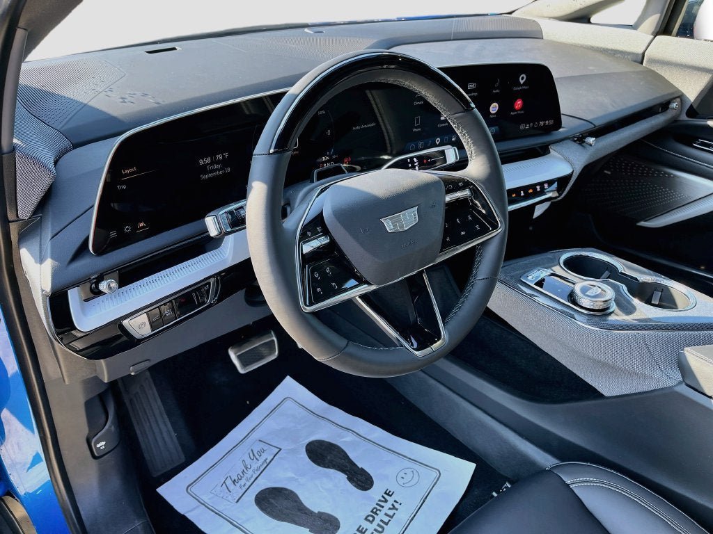 New 2027 Cadillac Optiq Luxury RWD image 16
